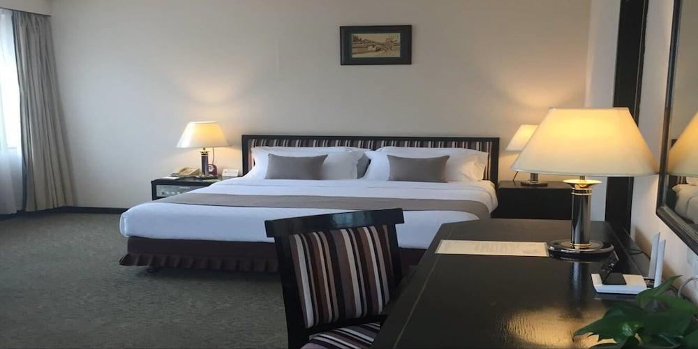 Kunming JinJiang Hotel Luaran gambar